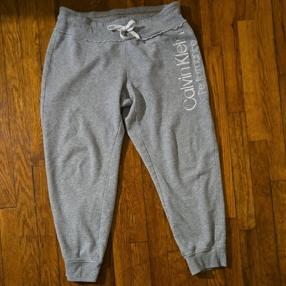 Women's Calvin Klein Performance Gray Sweatpants in Size Large - Picture 1 of 5